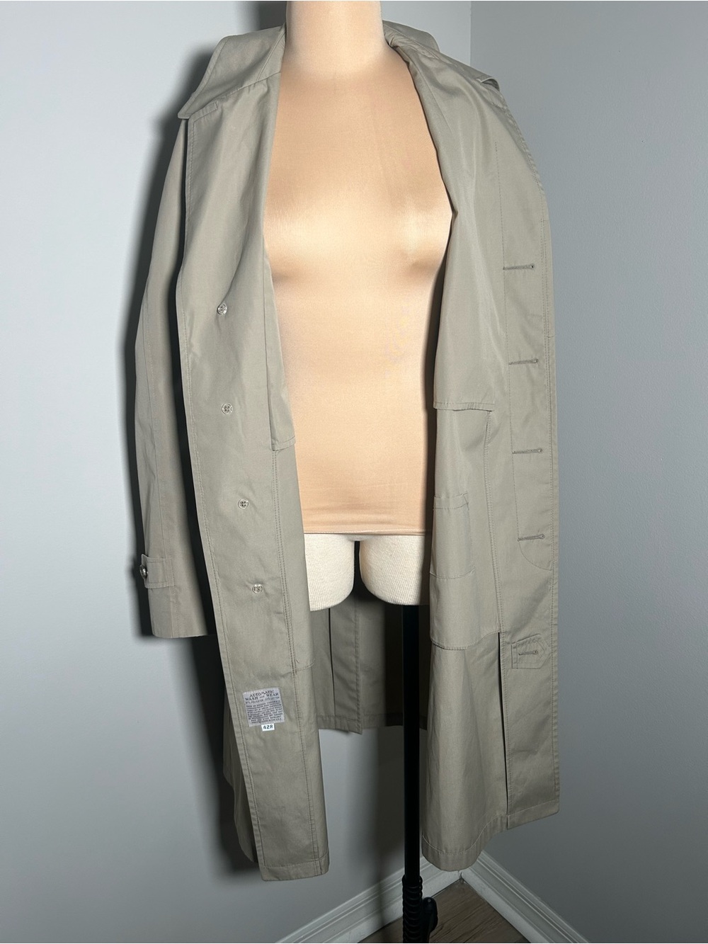 Vintage Brooks Brothers Long Trench Coat in Stone 42R - Picture 3 of 11